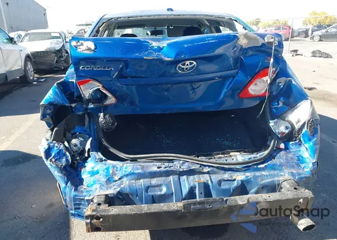 2010 Toyota Corolla S z USA, uszkodzony, nr VIN 2T1BU4EE0AC497860